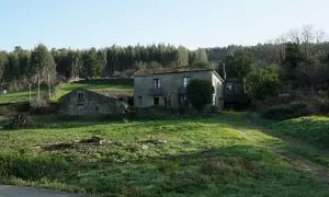 Casa abandonada en Leija, pueblo de Ferrol.