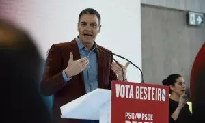 El secretario general del PSOE y presidente del Gobierno, Pedro Sánchez, durante un acto de campaña del PSdeG, en Expourense, a 3 de febrero de 2024, en Ourense