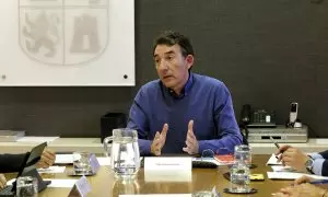 Ángel Hernández durante una reunión del Consejo Asesor de la Memoria Histórica de la Junta de Castilla y León, a 29 de octubre de 2019.