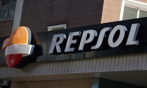 Una gasolinera de Repsol, a 27 de diciembre de 2023, en Madrid (España).