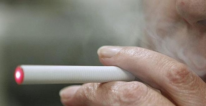 Tabaco sin combustión y cigarrillos electrónicos: tan parecidos, tan distintos