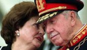 Dos diputados comunistas se querellan contra la viuda de Pinochet por malversación