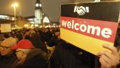 Miles de personas tratan de impedir las protestas ultras en Alemania