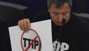 El PSOE se abstuvo y no apoyó que la Eurocámara debatiera sobre el TTIP