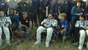 Tres astronautas de la ISS regresan a la Tierra