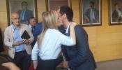 PP y C's cierran el pacto anticorrupción y siguen caminando hacia la investidura de Cifuentes