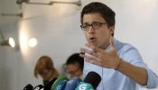 Errejón dice que Podemos votaría "sí" al rescate griego en el Congreso