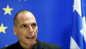 Varoufakis dimite como ministro de Finanzas griego para facilitar a Tsipras la negociación con la troika