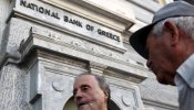 El Eurogrupo acuerda un crédito puente de 7.000 millones para Grecia para pagar otros préstamos