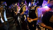 Más de 50 detenidos en una nueva jornada de protestas en Ferguson