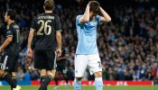 Sonrojante debut de City y de United en la Champions