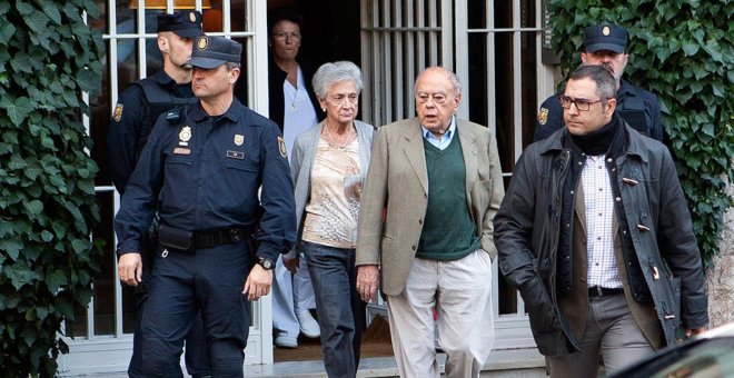 El juez pide a los forenses que valore la demencia alegada por la mujer de Pujol