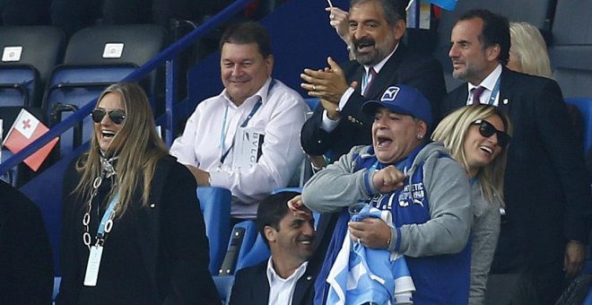 La Policía acude a un hotel de Madrid tras una discusión entre Maradona y su pareja