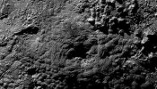 Localizan volcanes de hielo en el corazón gélido de Plutón