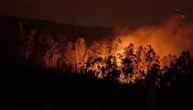 Más de un centenar de incendios todavía activos en el norte de España