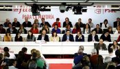 El PSOE apoya a Pedro Sánchez para negociar una investidura, pero con líneas muy marcadas