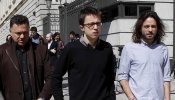 Errejón reaparece tras el cese de Sergio Pascual, pero declina hablar: "No es el momento"