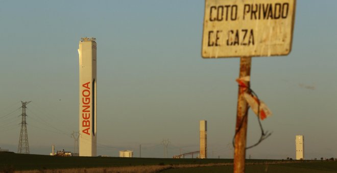 Abengoa baraja dar entrada a un socio cuando cierre su reestructuración