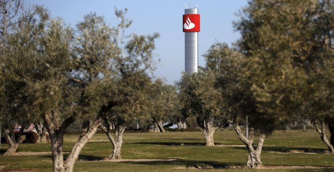 Santander gana un 10% más hasta septiembre tras cargos de 300 millones por Popular