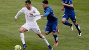 El Madrid golea al Getafe y se pone a un punto del Barça