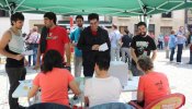 Una treintena de municipios vascos celebran un histórico referéndum sobre el derecho a decidir