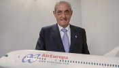 La polémica envuelve las adjudicaciones que el Gobierno otorga al empresario de Air Europa