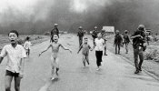 Facebook recula en su decisión de censurar la icónica fotografía de 'La niña del napalm'