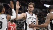 Willy Hernangómez irrumpe en los Knicks y Pau Gasol sigue sin acomodarse a los Spurs