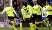 El Córdoba sorprende al Málaga y el Atlético vuelve a golear al Guijuelo