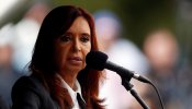 Fernández de Kirchner insinúa que su imputación forma parte de una "maniobra probada" de Macri