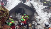 El rescate de otros cinco cadáveres eleva a 14 el número de fallecidos en el hotel sepultado por nieve en Italia