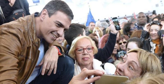 Pedro Sánchez pone en marcha un 'crowdfunding' de entre 10 a 300 euros