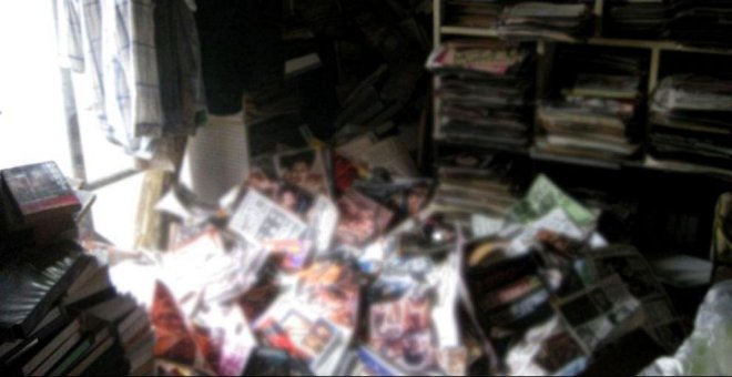 La noticia del japonés aplastado por seis toneladas de revistas porno es un 'fake'