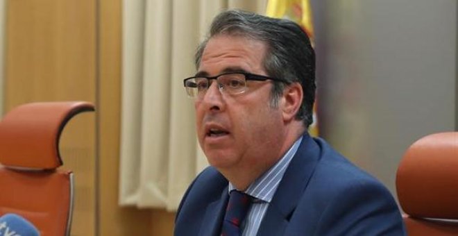 El director de la DGT asegura que nadie le ha adjudicado una vivienda "por la cara"