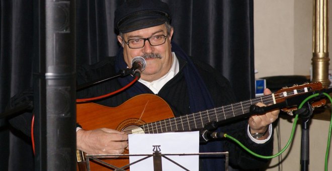 Muere a los 70 años Pere Tàpias, cantautor, gastrónomo y radiofonista