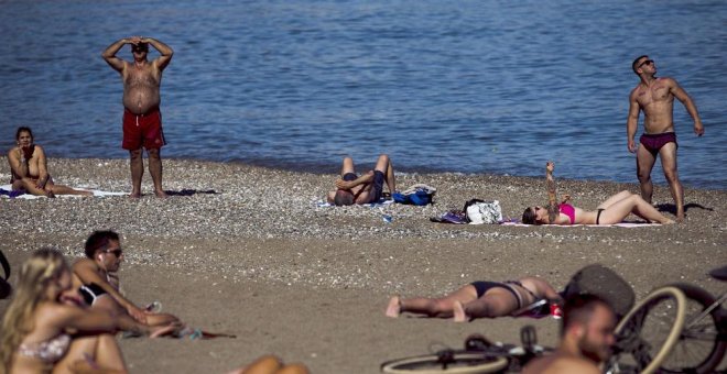 Siete playas españolas menos lucirán este año la insignia de calidad