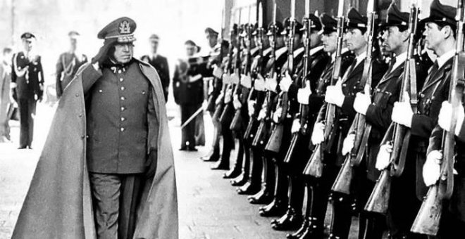 Chile paga hasta 4.800 dólares al mes a altos cargos de Pinochet en prisión