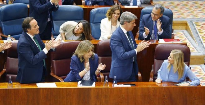 Un PP duro y agresivo desprecia la moción a Cifuentes y dedica el debate a atacar a Podemos