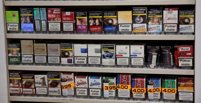 Competencia abre expediente a las grandes tabaqueras por posibles pactos de precios