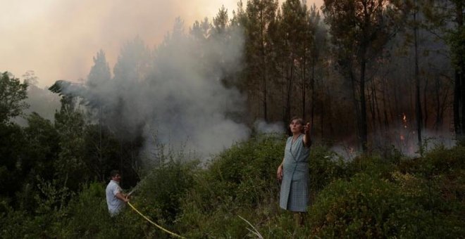 El incendio de Portugal no da tregua y avanza sin control hacia el norte