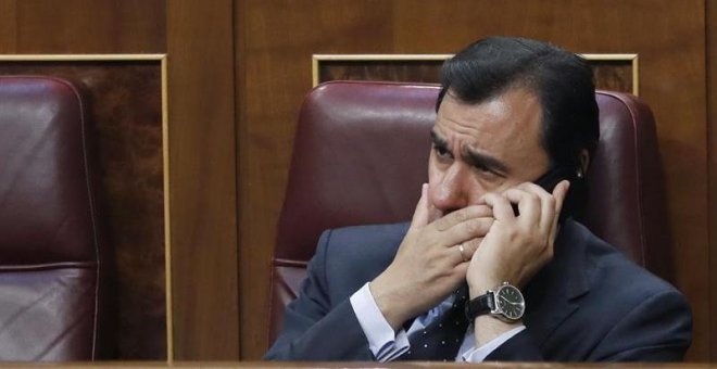 La última traba del PP a la comisión de investigación de la caja B: recurrir al TC