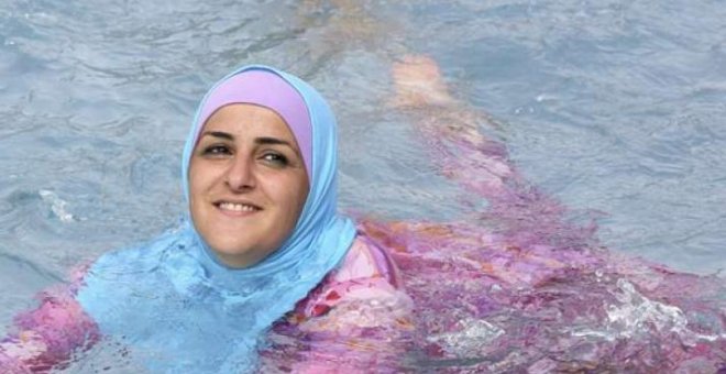 La Justicia prohíbe el uso del burkini en las piscinas públicas de una localidad francesa