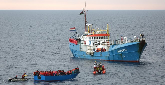 La Guardia Marítima libia rescata a 700 inmigrantes en cuatro operaciones