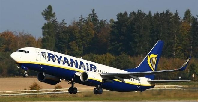 Ryanair baja hasta un 7% los precios de vuelos a España tras los atentados en Catalunya
