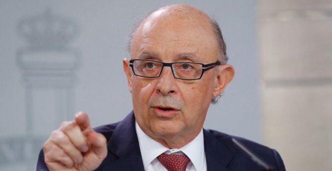 Cierre del gasto, control de pagos y aviso a los bancos, las medidas de Montoro en Catalunya