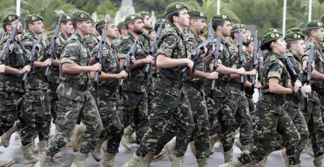 Destreza física y mental para ser la séptima 'boina verde' española