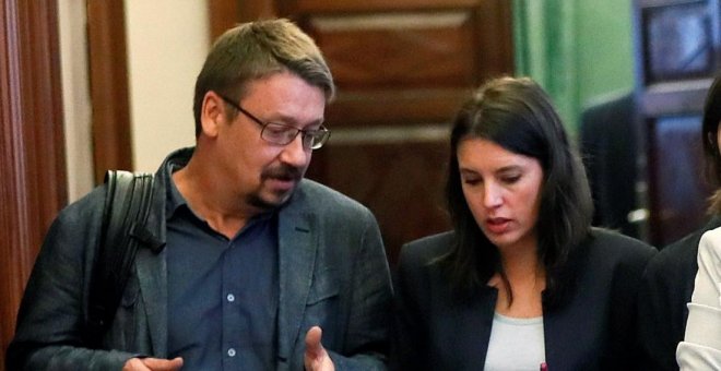 Unidos Podemos pide la reprobación de Zoido y Dastis por incumplir las cuotas de refugiados