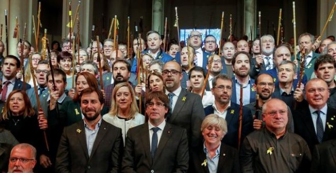 Puigdemont reaparece en Bruselas en un acto con 200 alcaldes independentistas