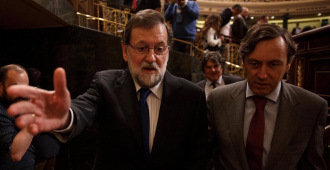 El PP alienta la teoría de la conspiración y presenta una PNL contra las noticias falsas