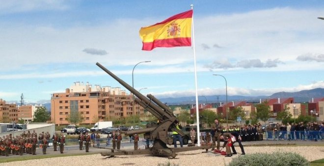 Adiós al cañón nazi que Botella puso en una rotonda de Madrid entre irregularidades